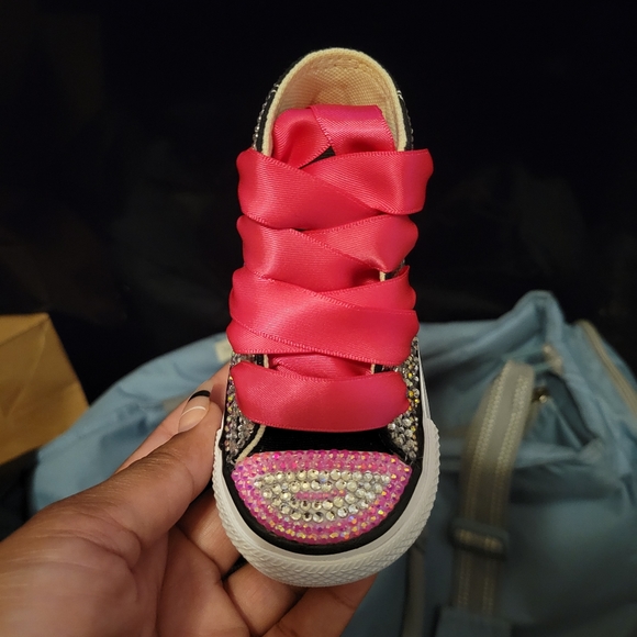 Custom shoes - Picture 5 of 9